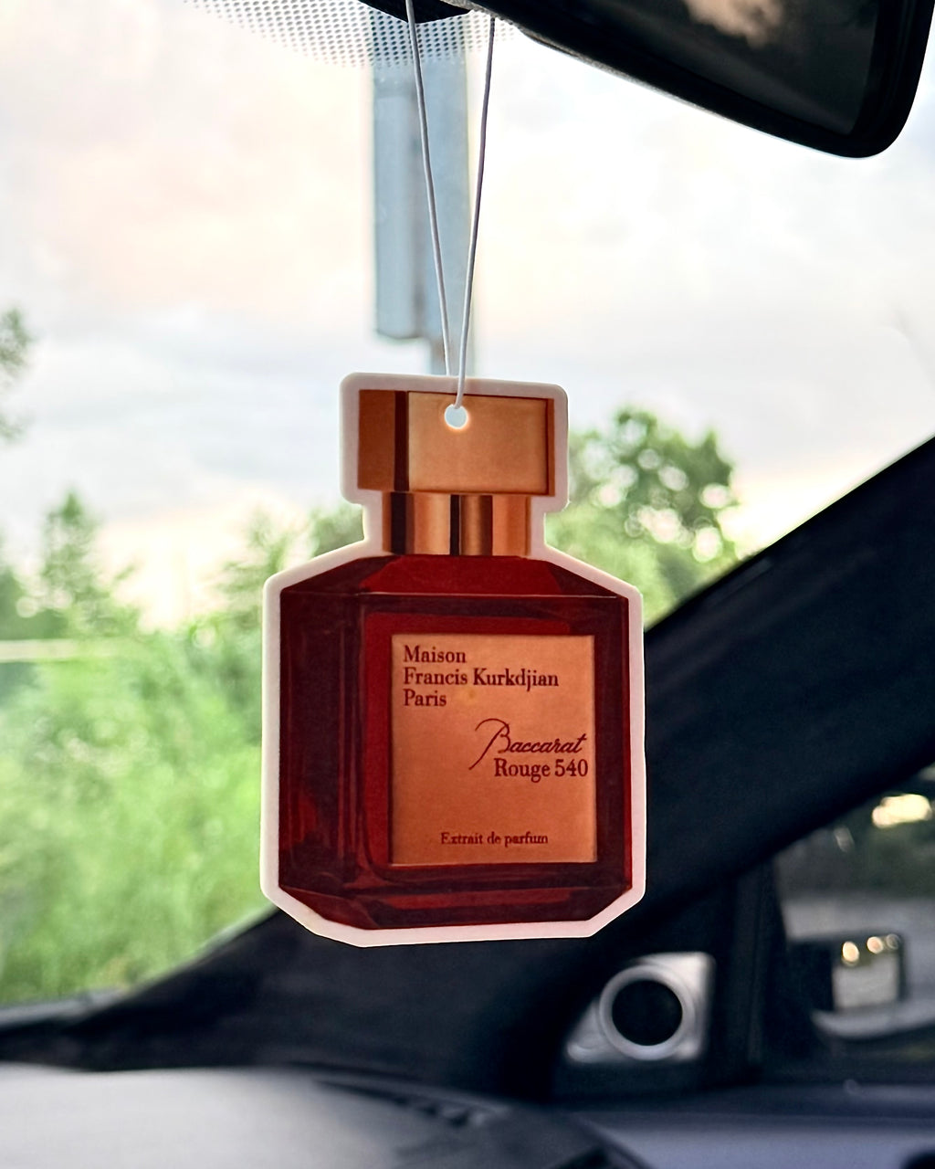 Warm Amber Saffron & Jasmine Car Air Freshener – Iconic Luxury Unisex Scent