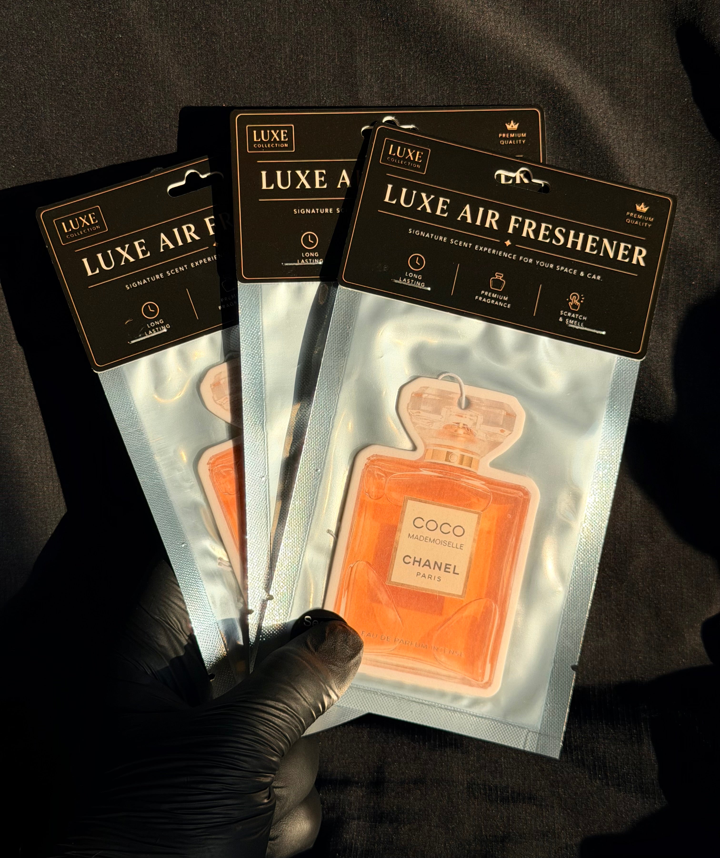Warm Amber & Jasmine Car Air Freshener – Classic & Luxurious Feminine Scent