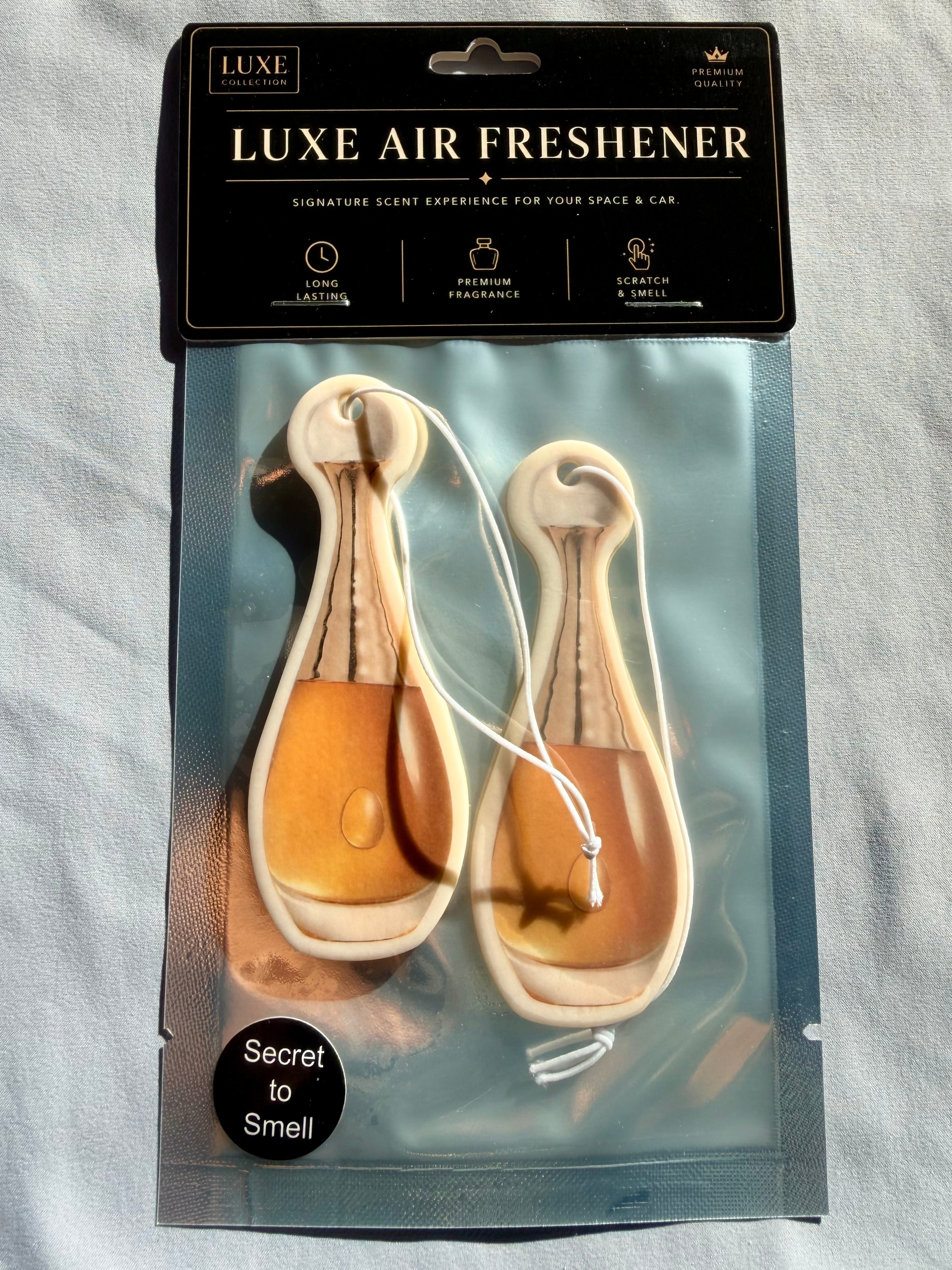 Golden Floral & Ylang Ylang Car Air Freshener – Elegant & Feminine Luxury Scent