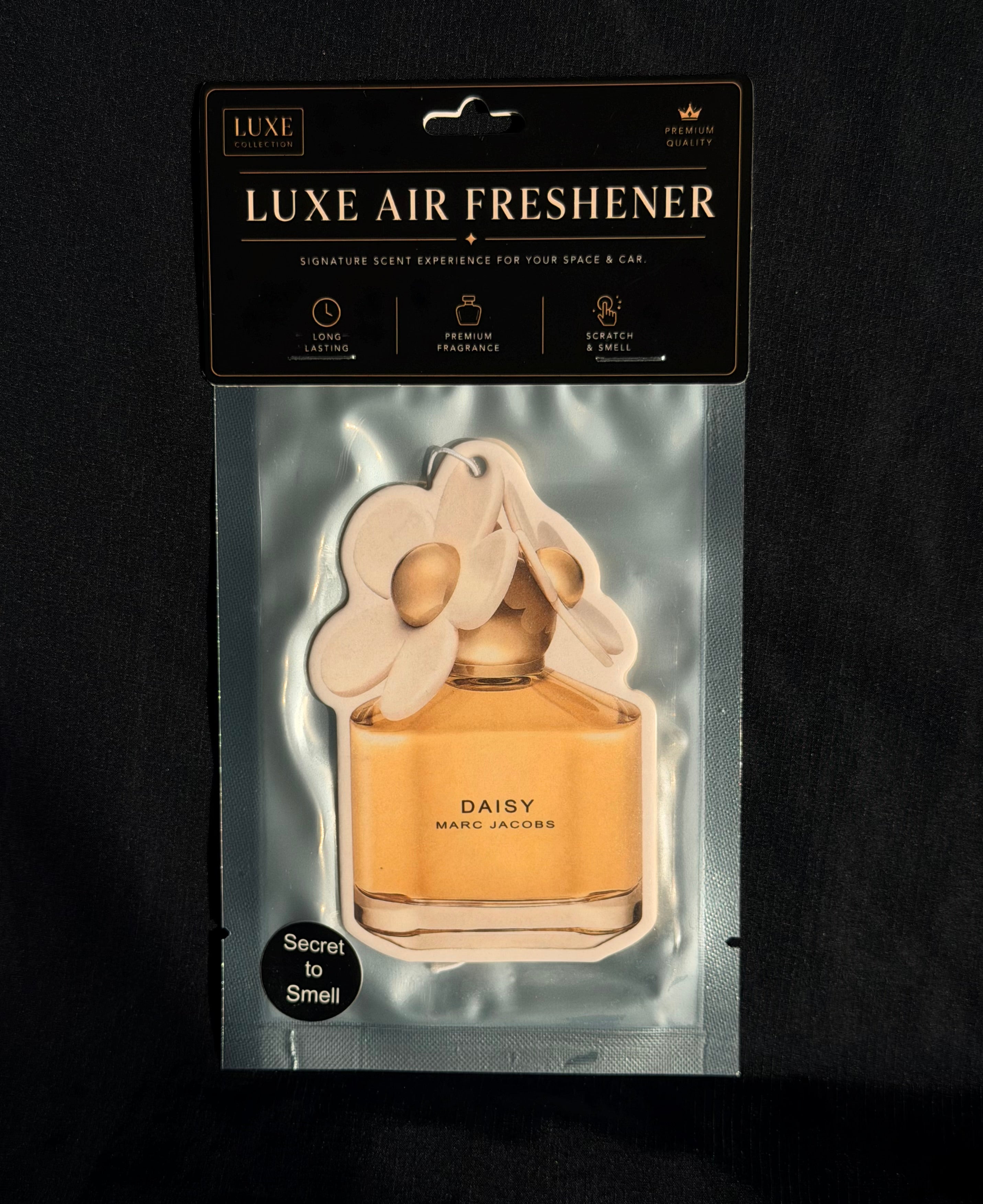 Fresh Strawberry & Violet Car Air Freshener – Playful & Sweet Luxury Scent