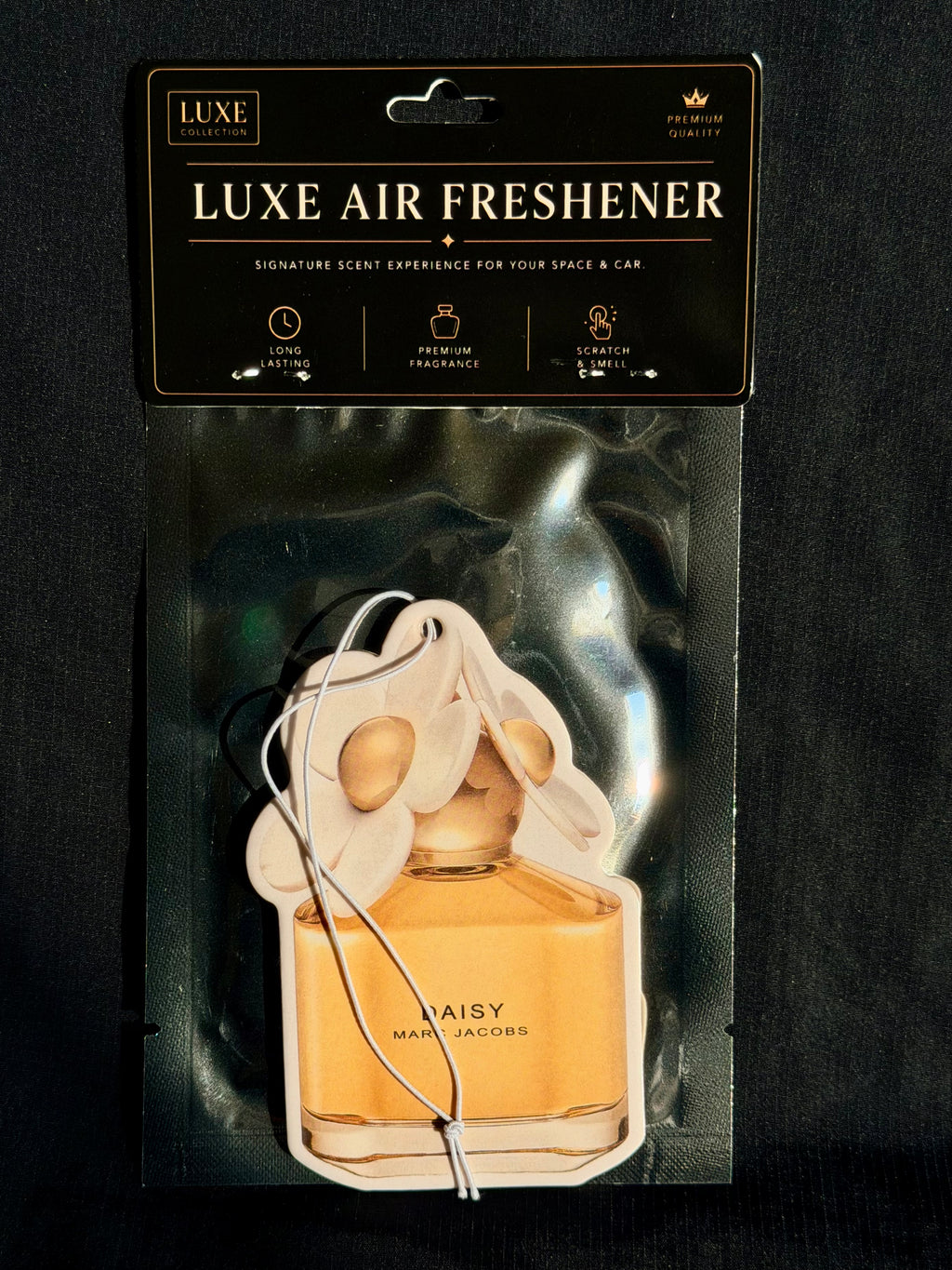Fresh Strawberry & Violet Car Air Freshener – Playful & Sweet Luxury Scent