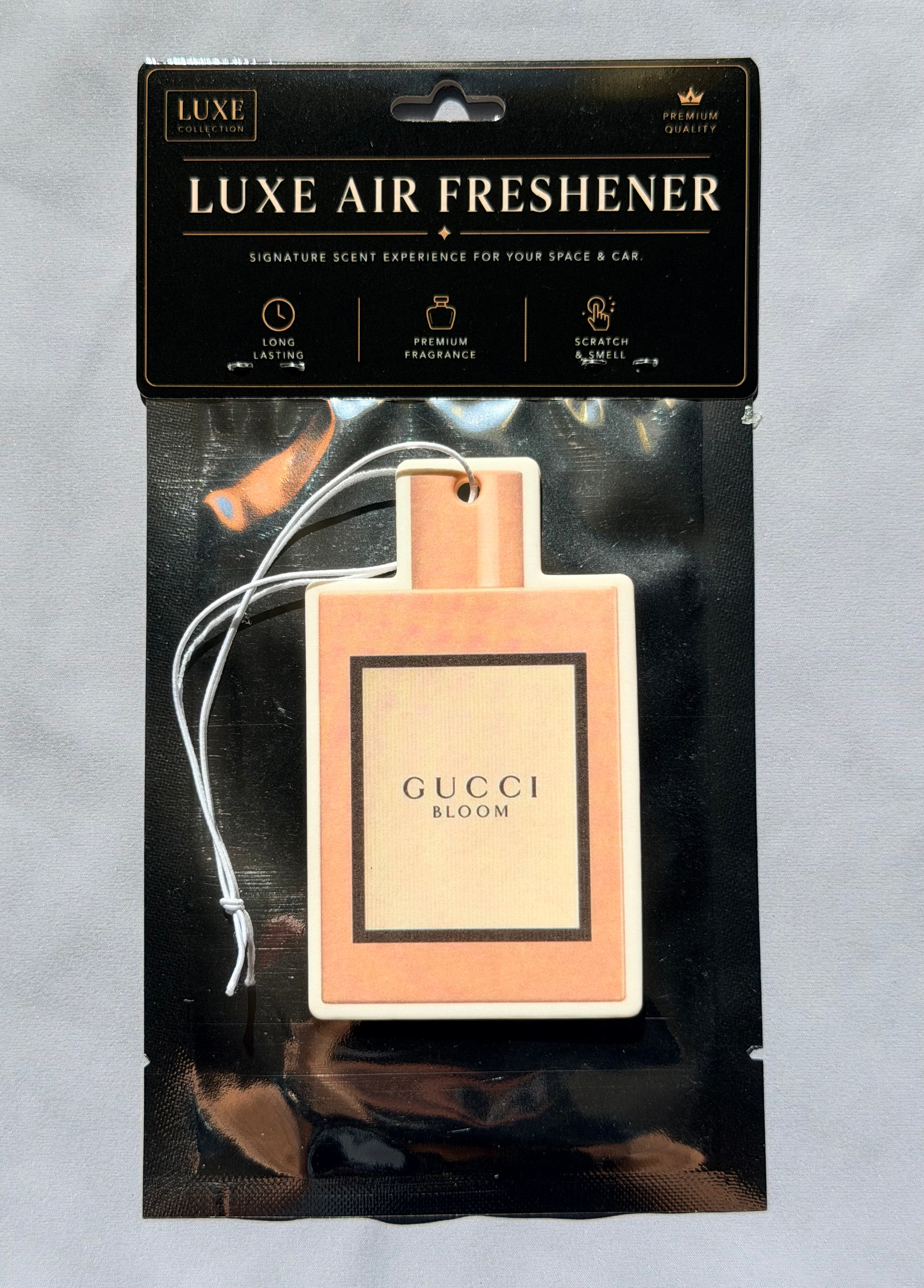 Rich White Floral & Tuberose Car Air Freshener – Lush & Feminine Luxury Scent