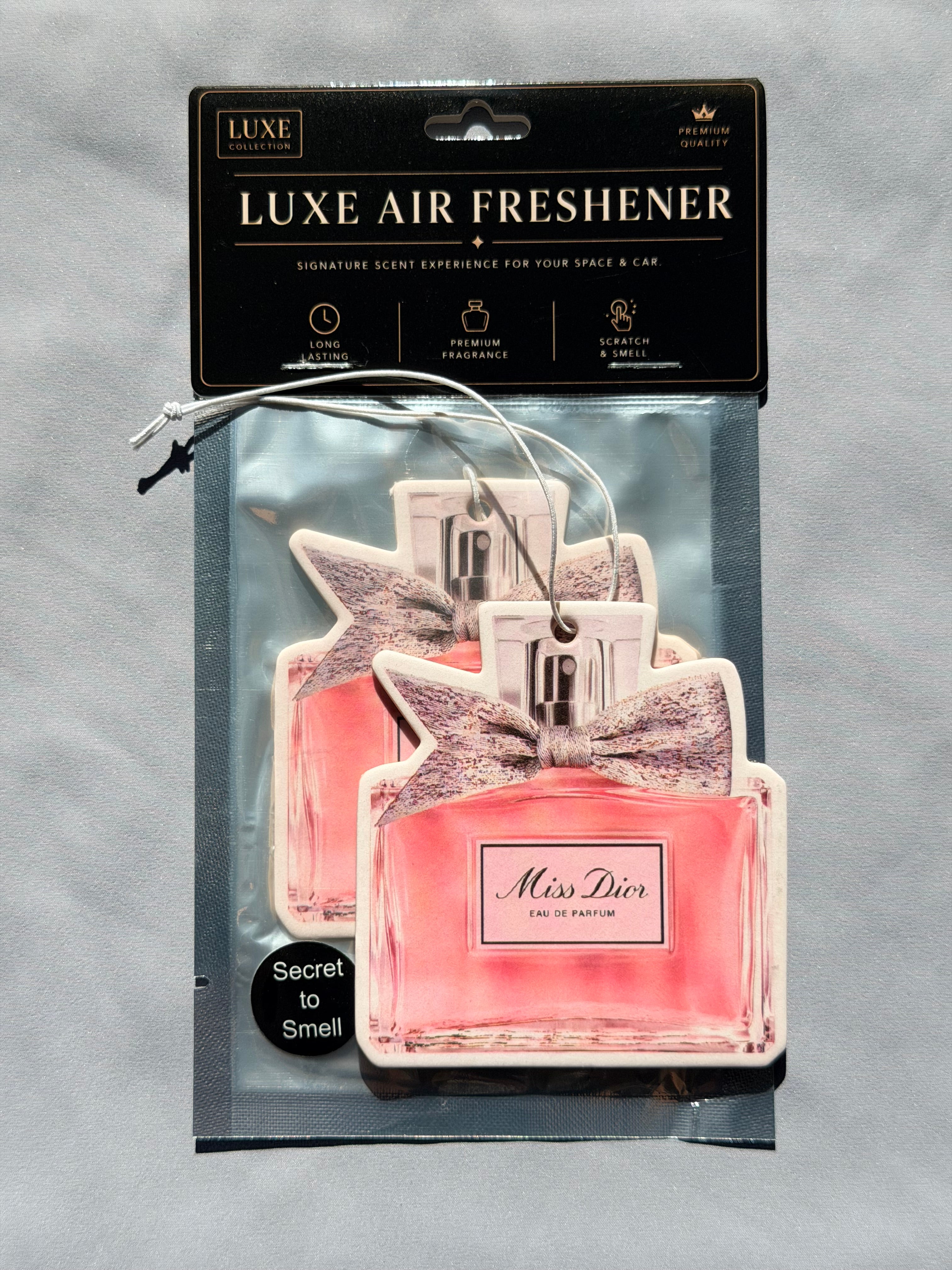 Fresh Floral Rose Car Air Freshener – Romantic & Feminine Luxury Scent