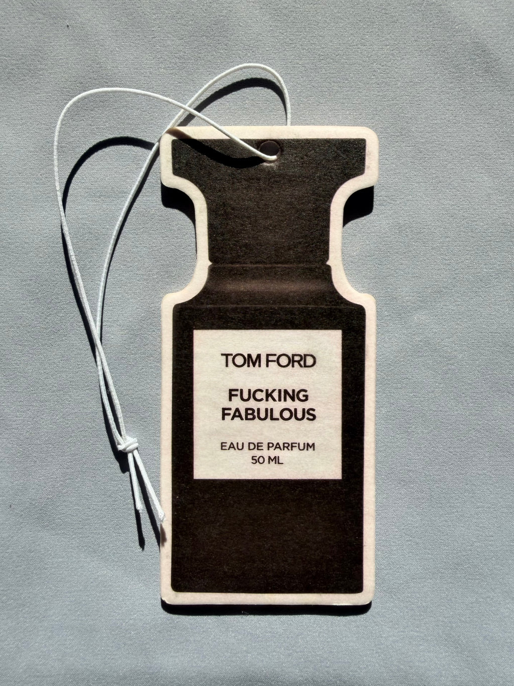 Leather & Iris Car Air Freshener – Bold & Creamy Unisex Luxury Scent