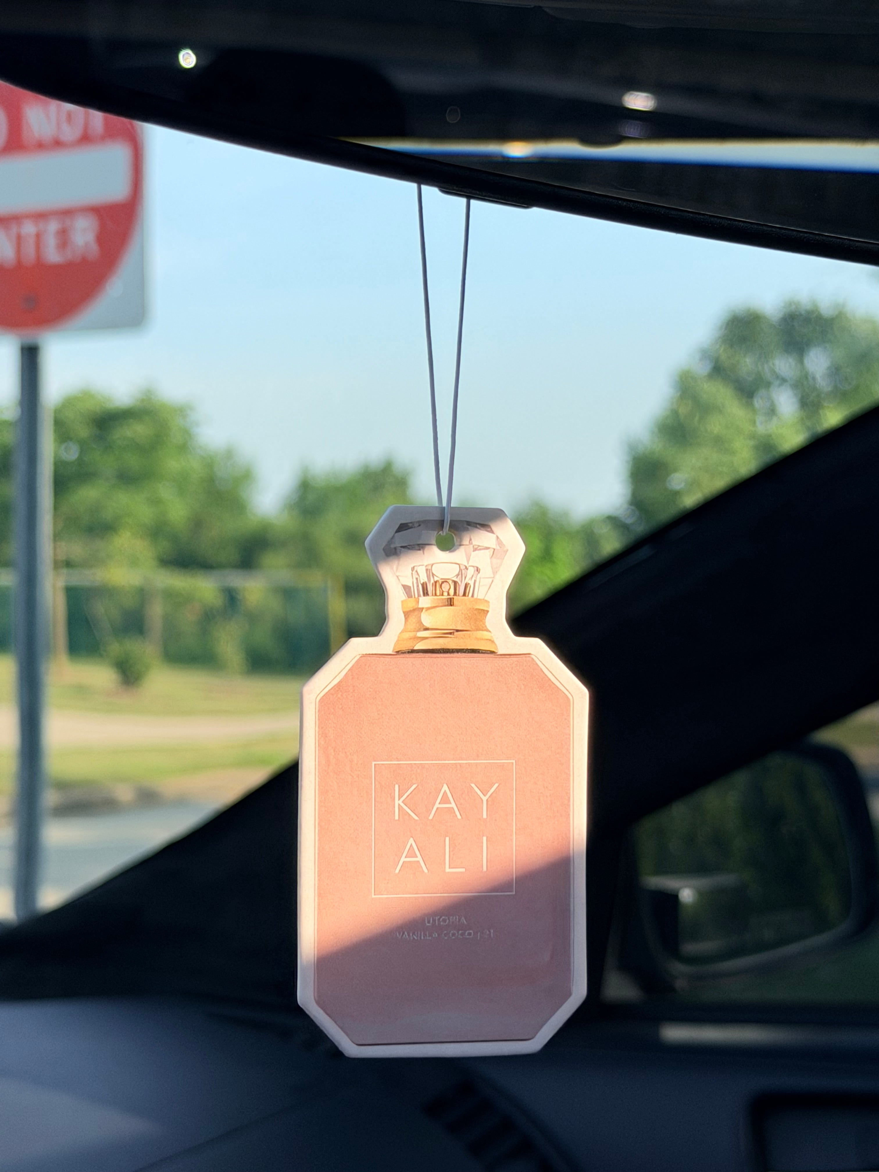 Coconut & Warm Vanilla Car Air Freshener – Tropical & Sweet Luxury Scent